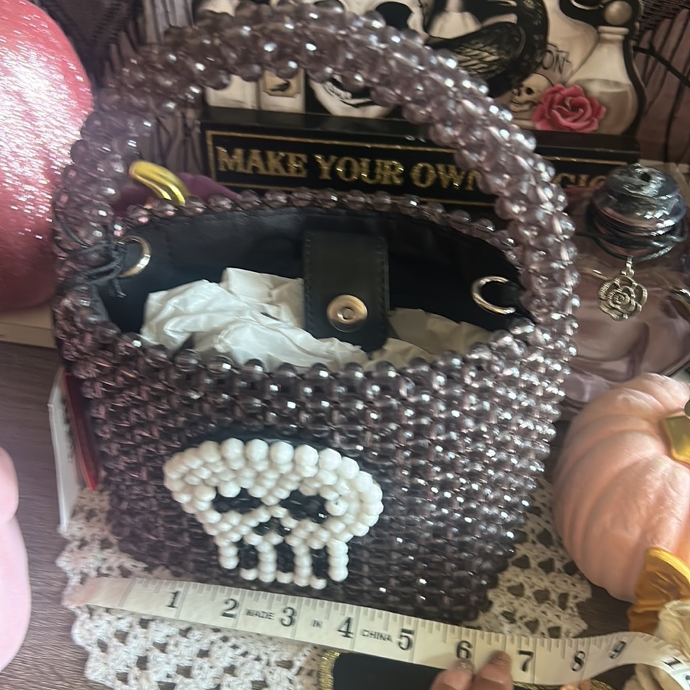 ☠️LD Kendra Dandy Skull Beaded Crossbody Bag 2023 Rare HTF☠️